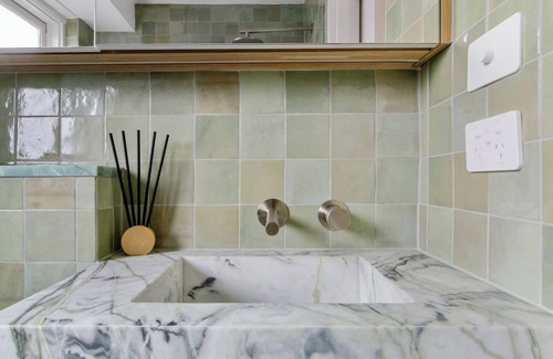 Petersham North Apartamento | The Sage Suite A Light filled Luxe Escape