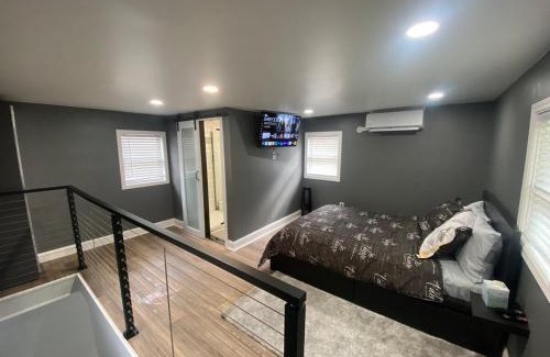 Gresham Park Apartamento | The Sahara Guesthouse with Spa Tub
