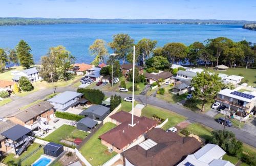 Mannering Park Casa | The Sailor's Haven