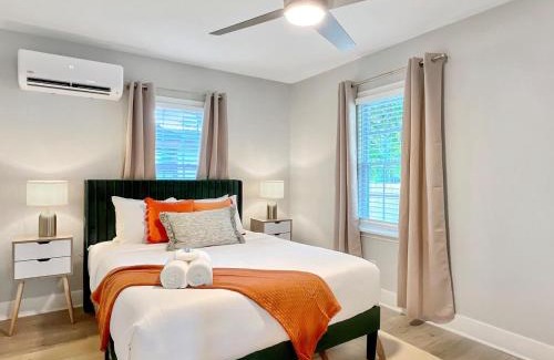 North Charleston Casa | The Saint Murray perfect 2 bedroom minutes to everything