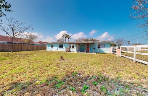 Flour Bluff Casa | The Saltbox