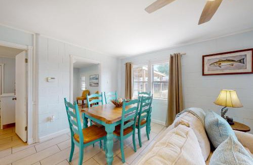 Flour Bluff Casa | The Saltbox