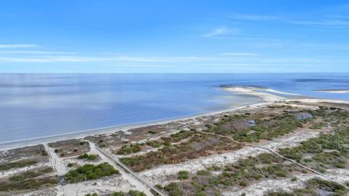 Saint Helena Island Casa | The Salty Breeze - Ocean Front 1 Bedroom