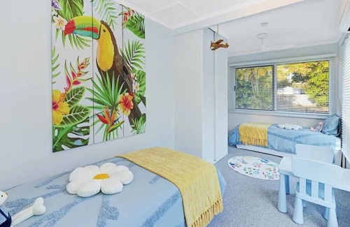 Pallarenda Casa | The Salty Curlew - private beachside oasis
