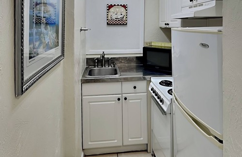 Daytona Beach Condominio | The Salty Fountain