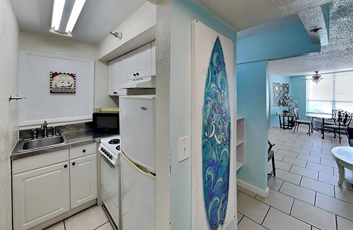 Daytona Beach Condominio | The Salty Fountain
