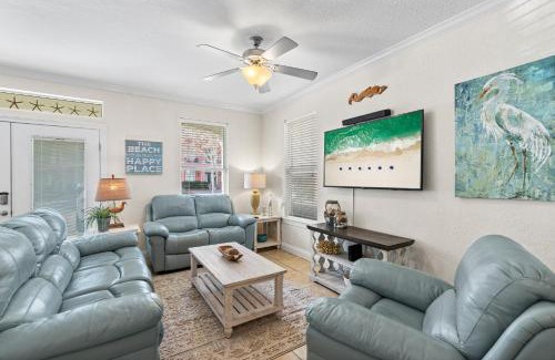 Villages of Crystal Beach Casa | The Salty Pearl