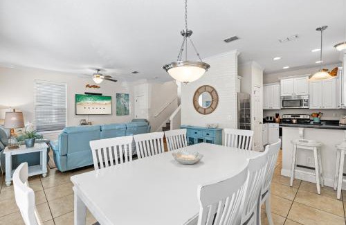 Villages of Crystal Beach Casa | The Salty Pearl