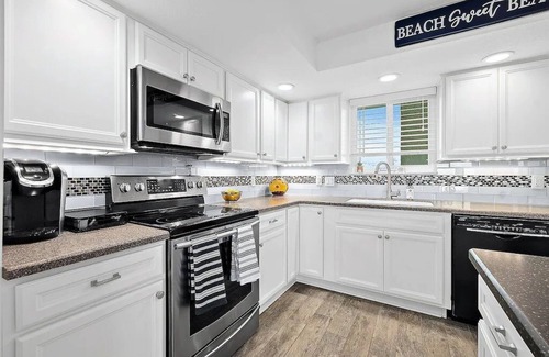 Flagler Beach Condominio | The Salty Pelican - Beach Front Condo - LBTR #34535