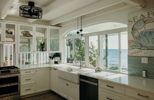 Estate Prosperity West Casa | The Salty Pier Beach House