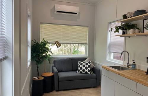 Perry Casa | The Sam in Marianna