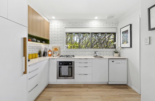New Farm Apartamento | The Sanctuary! 1Bed, 1Bath, 1Car, POOL~Teneriffe