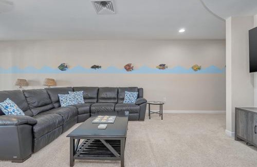 Sandbridge Apartamento | The Sanctuary - A Wave from it All 201B