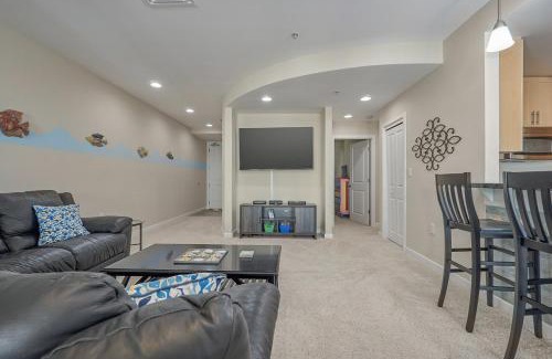 Sandbridge Apartamento | The Sanctuary - A Wave from it All 201B