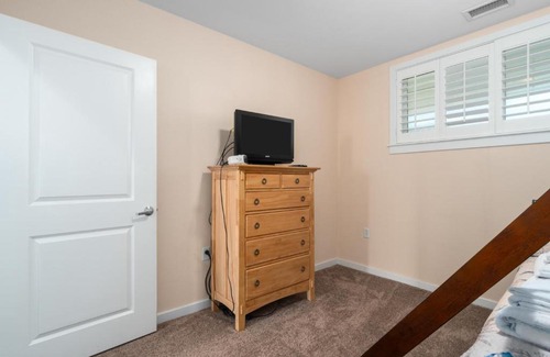 Sandbridge Hotel | The Sanctuary - Back Bay Breezes 232B