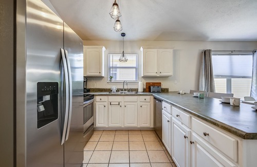 Panama City Beach Casa | The Sandbox by Book That Condo