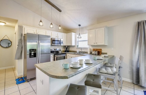 Panama City Beach Casa | The Sandbox by Book That Condo