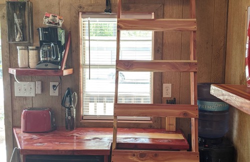 Brices Creek Cabina | The Sanderling Tiny Cabin Water Access/Private Shared dock