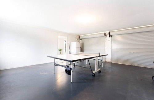 Goolwa Beach Casa | The Sandpiper- Fire place, Pet and Family Friendly