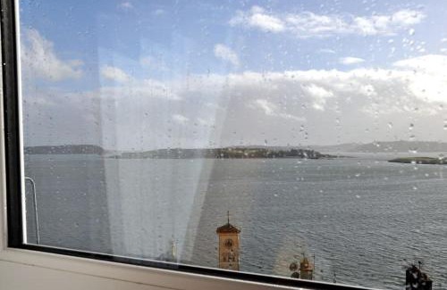 Cobh Casa | The Sardinian Guesthouse (6 Bedrooms)