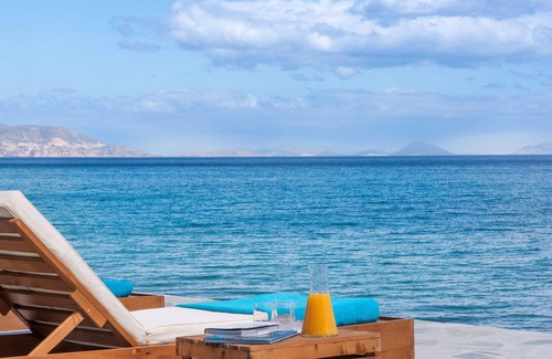 Agii Theodori Casa | The Saronic Villa - Jungle on the sea