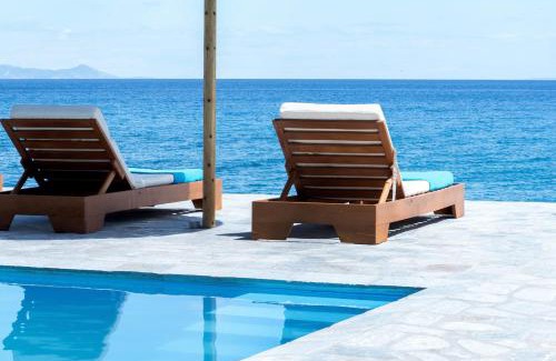 Agii Theodori Casa | The Saronic Villa - Jungle on the sea