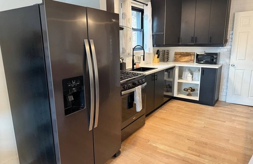 Pittsburgh Casa | The Sausalito of Upper Aspinwall