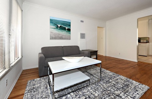 Mar Vista Apartamento | The Sawtelle 7