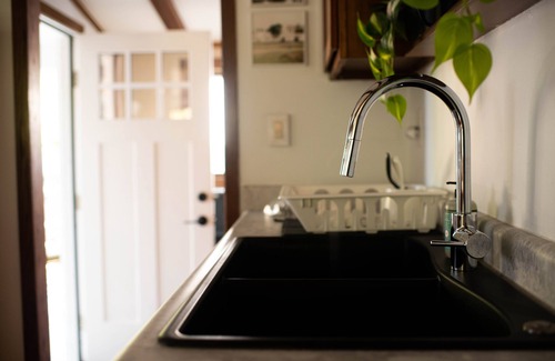 Sawyer Casa | The Sawyer House-- Entire Home in the Heart of Sawyer