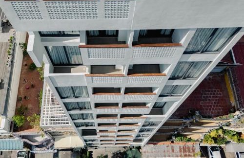 Daun Penh Hotel | The Scenic Hotel