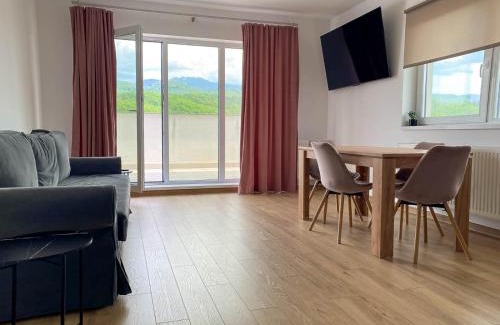 Rasnov Apartamento | The Scenic View Escape