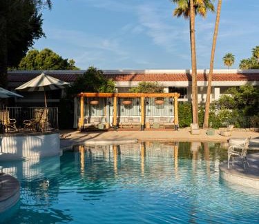 South Scottsdale Hotel | The Scott Resort & Spa