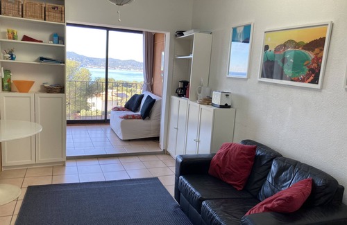 Saint-Mandrier-sur-Mer Apartamento | En Pine Grove Con Vistas Al Mar Vista Suntuosa Piscina Jardín De Flores GARAJE