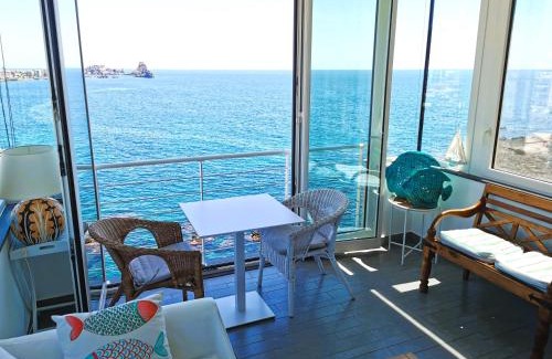 Aci Castello Casa | The sea you can feel