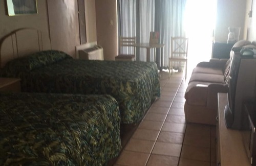 Daytona Beach Shores Hotel | The Seascape Inn