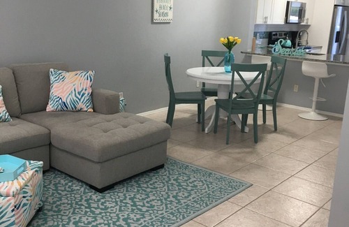 Sabal Harbour Condominio | The Seashell Cottage with peaceful water views!