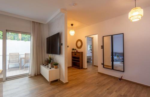 Agia Paraskevi Casa | The Secret Garden Stay