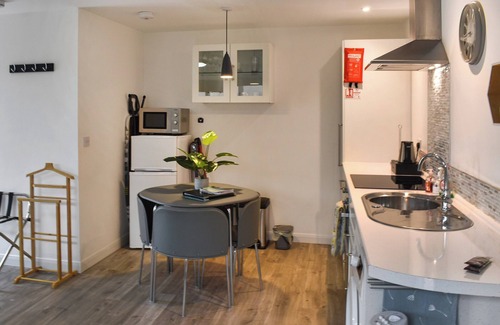 Littlestone-on-Sea Cabaña | The Secret Luxury Apartment