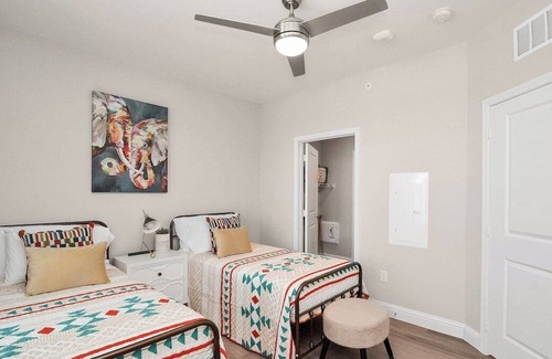 Clear Lake Shores Apartamento | The Serene Sanctuary near Kemah Boardwalk and NASA