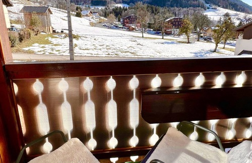 Habere-Poche Apartamento | The setting of the Habères, between Lake Geneva and the mountains