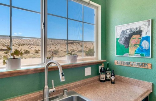 Twentynine Palms Casa | THE SEVEN CHAKRAS RETREAT