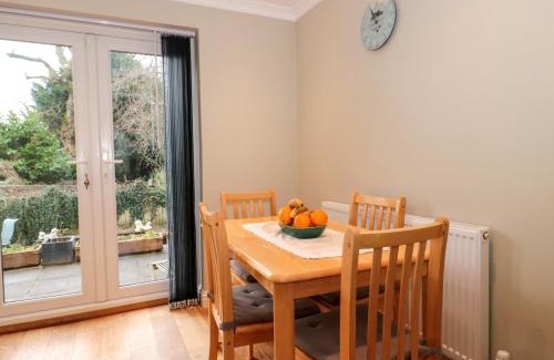Bourton Casa | The Seventeen