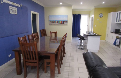 Dalrymple Casa | The Shack at Stansbury - Short walk to the beach! Off peak special!