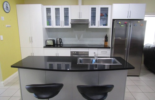 Dalrymple Casa | The Shack at Stansbury - Short walk to the beach! Off peak special!