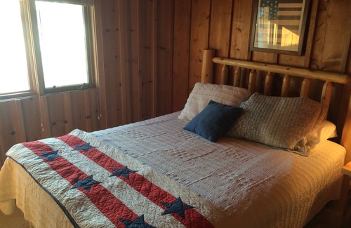 Boyne City Cabina | La Sombra Trails Inn- 'The Lodge' en el Lago de Valonia