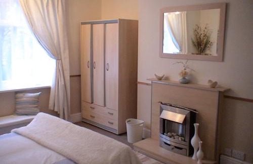 Prestatyn Apartamento | The Shady Corner, Flat 2, 16 Sandy Lane