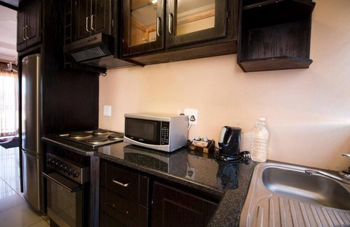 Polokwane Cabina | The Shamrock Lodge