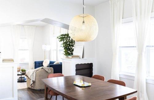 Northeast South Bend Casa | The Shamrock Retreat:Movie Nights & Kid's Nook 10+