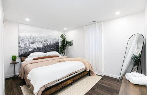Northeast South Bend Casa | The Shamrock Retreat:Movie Nights & Kid's Nook 10+