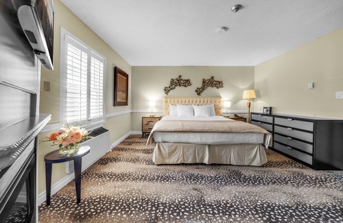 Old Town Historic District Hotel | The Shaw Club Hotel